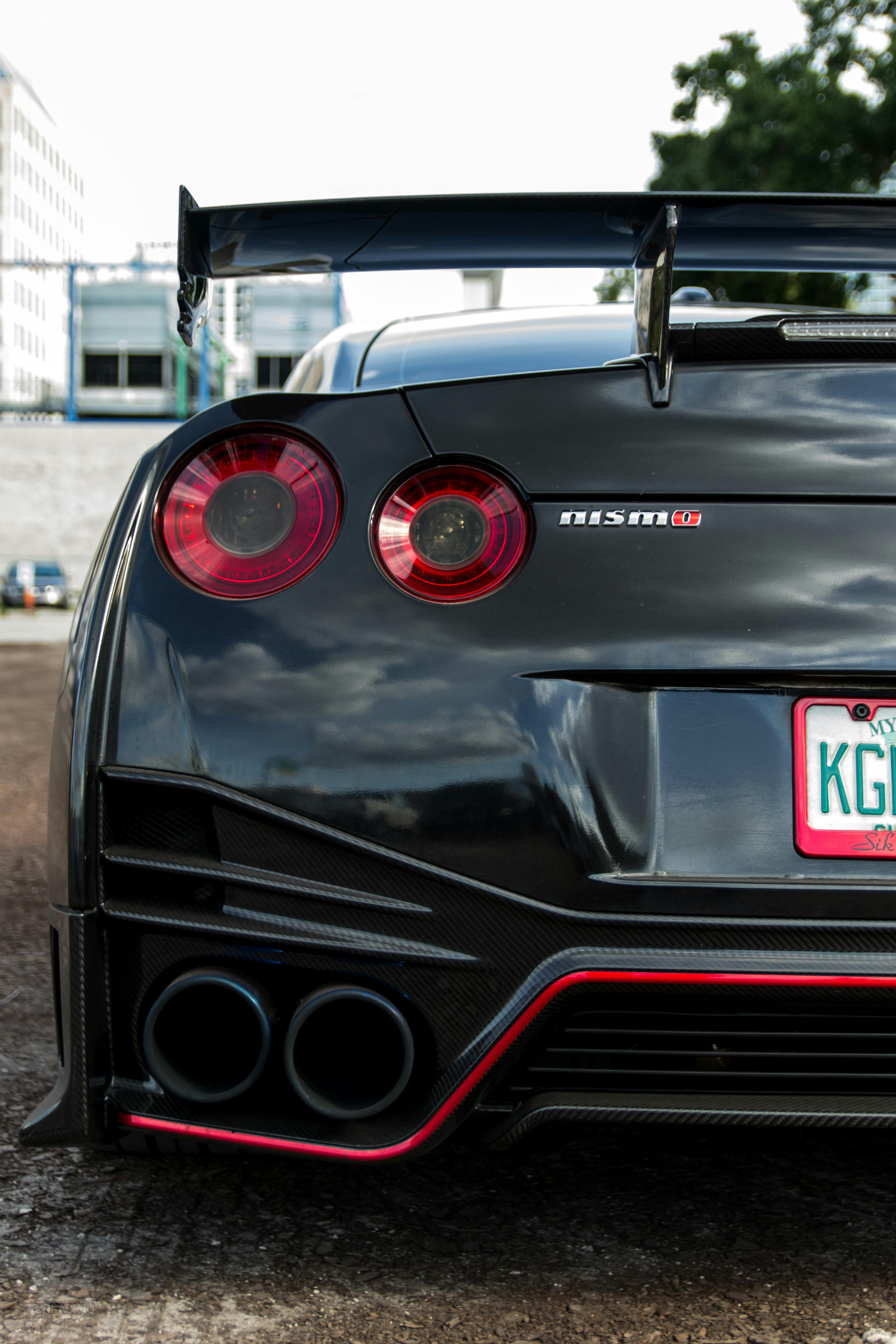 Nissan GTR R35 Wallpapers APK for Android Download