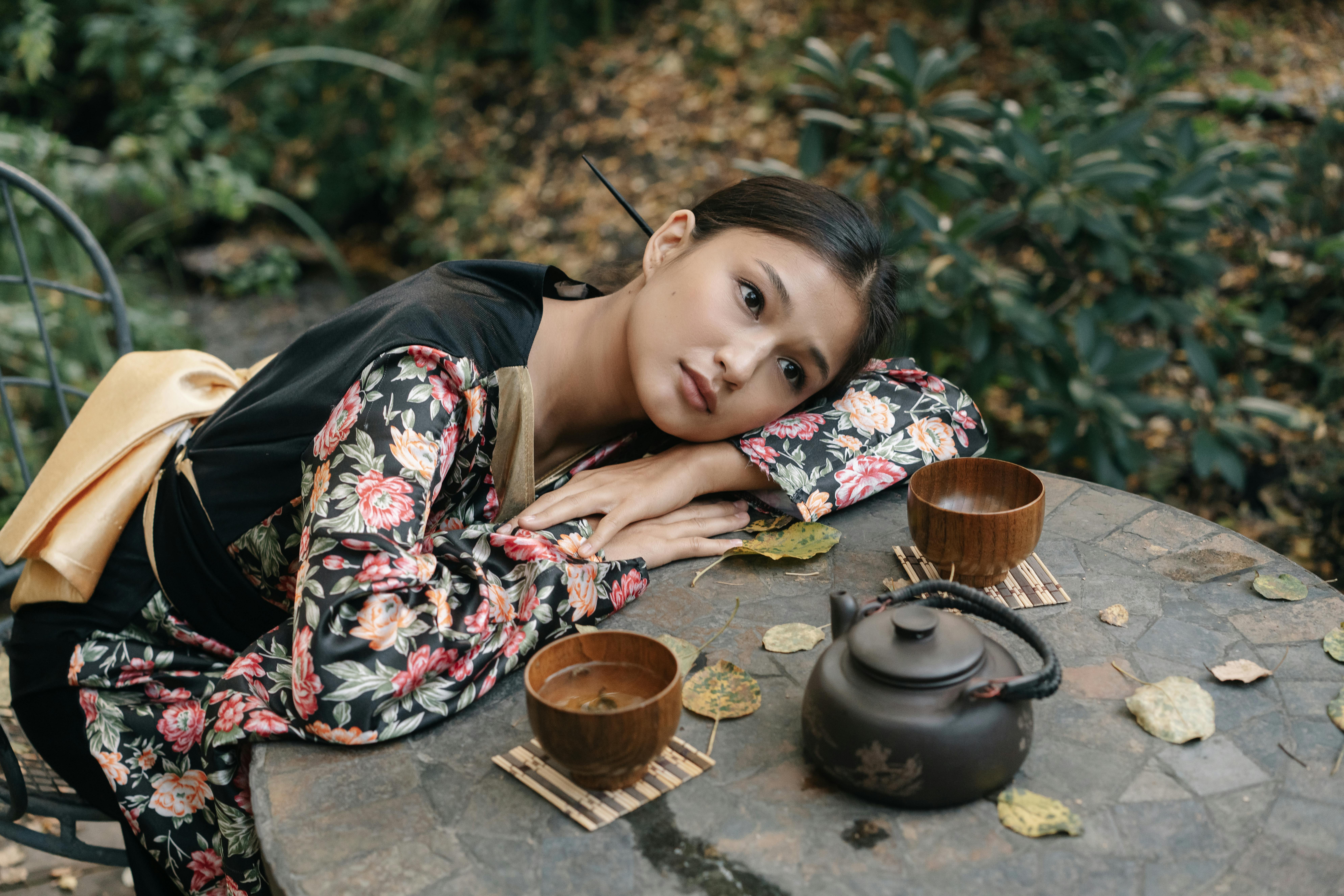 What are the rules for Alone?