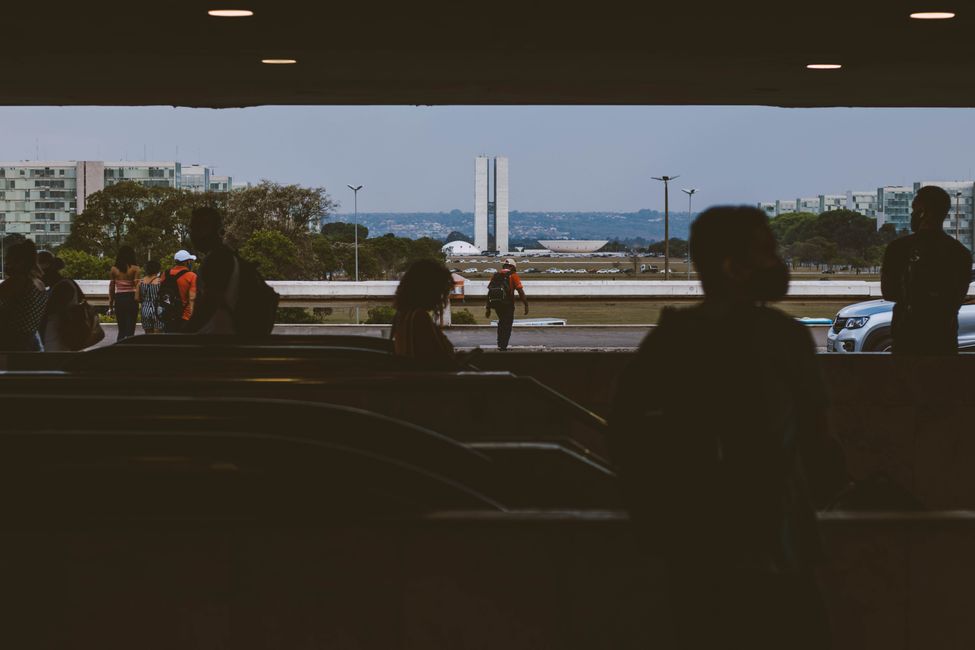 Trânsito agora Brasília: acidentes, congestionamentos e mais