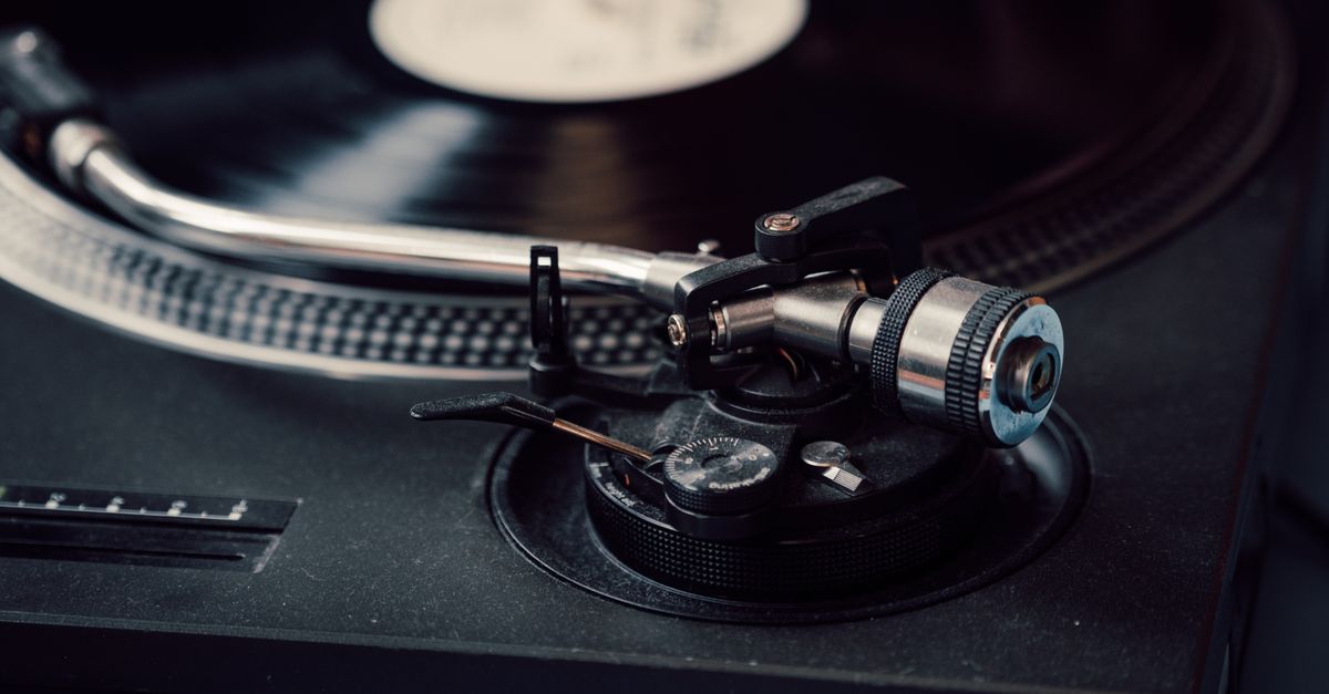 The Vinyl Revival: Why Gen Z Is Driving Record Sales to Historic Highs in 2024
