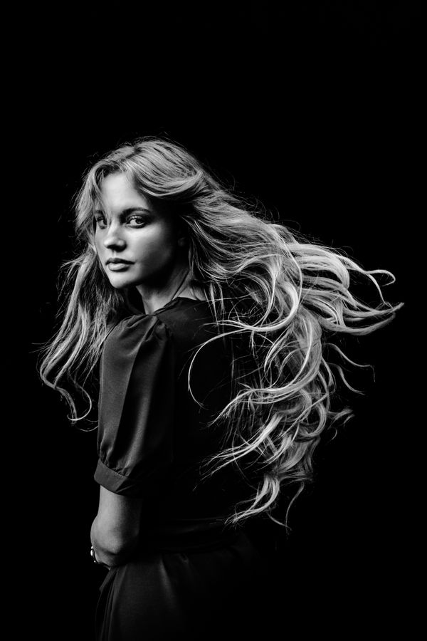 Big bouncy blowout long hair party style