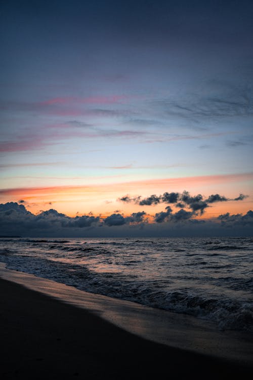 Immagine gratuita di acqua, alba, cielo