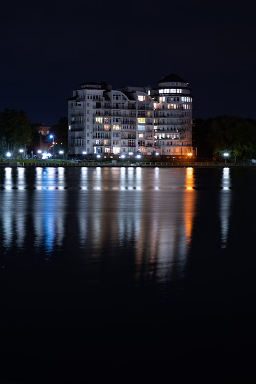 Kostenloses Stock Foto zu abend, architektur, außen