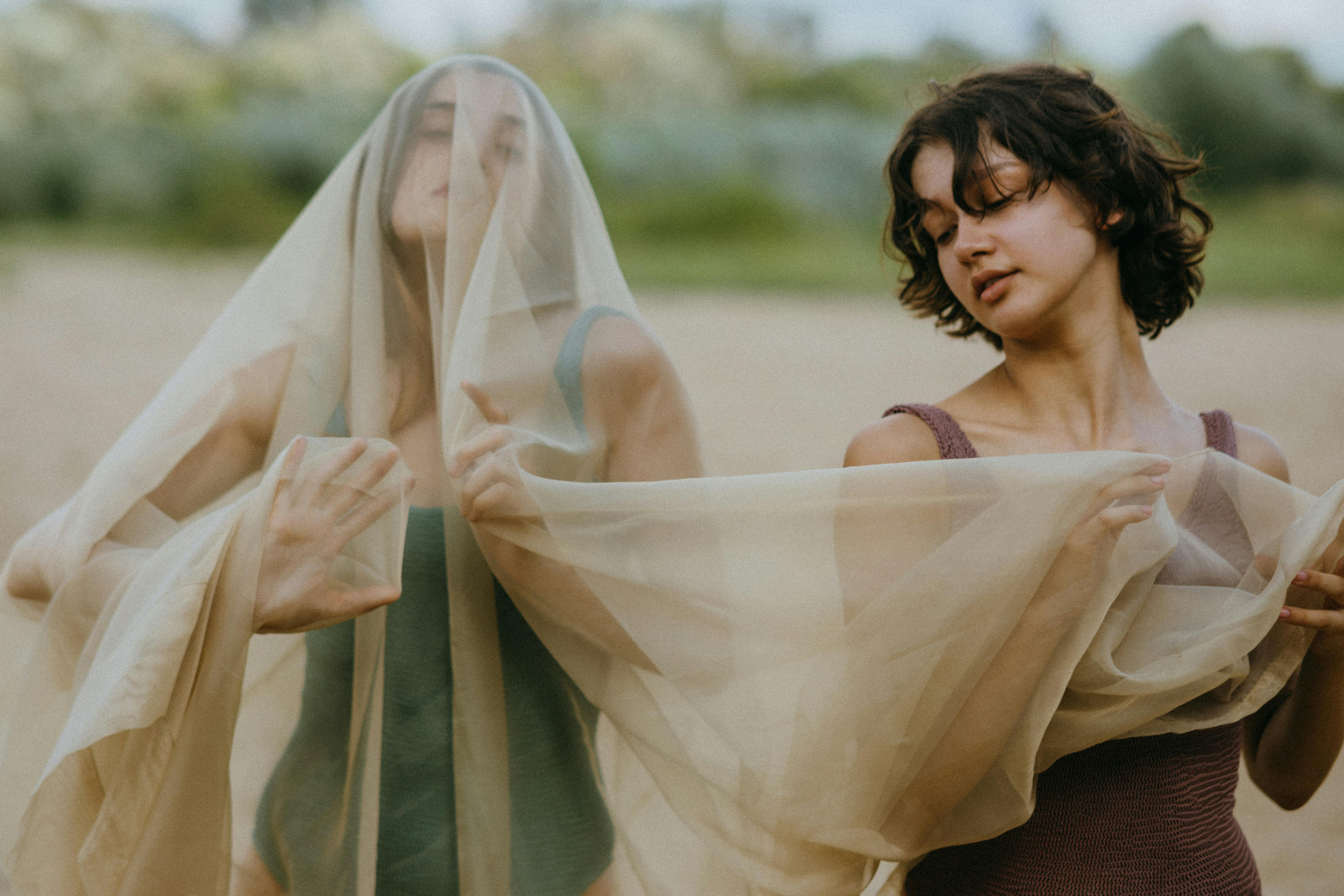 When should a woman see a proctologist?