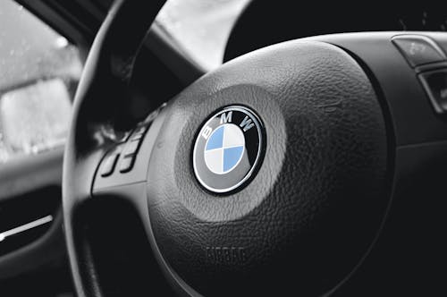Fotobanka s bezplatnými fotkami na tému airbag, auto, automobil