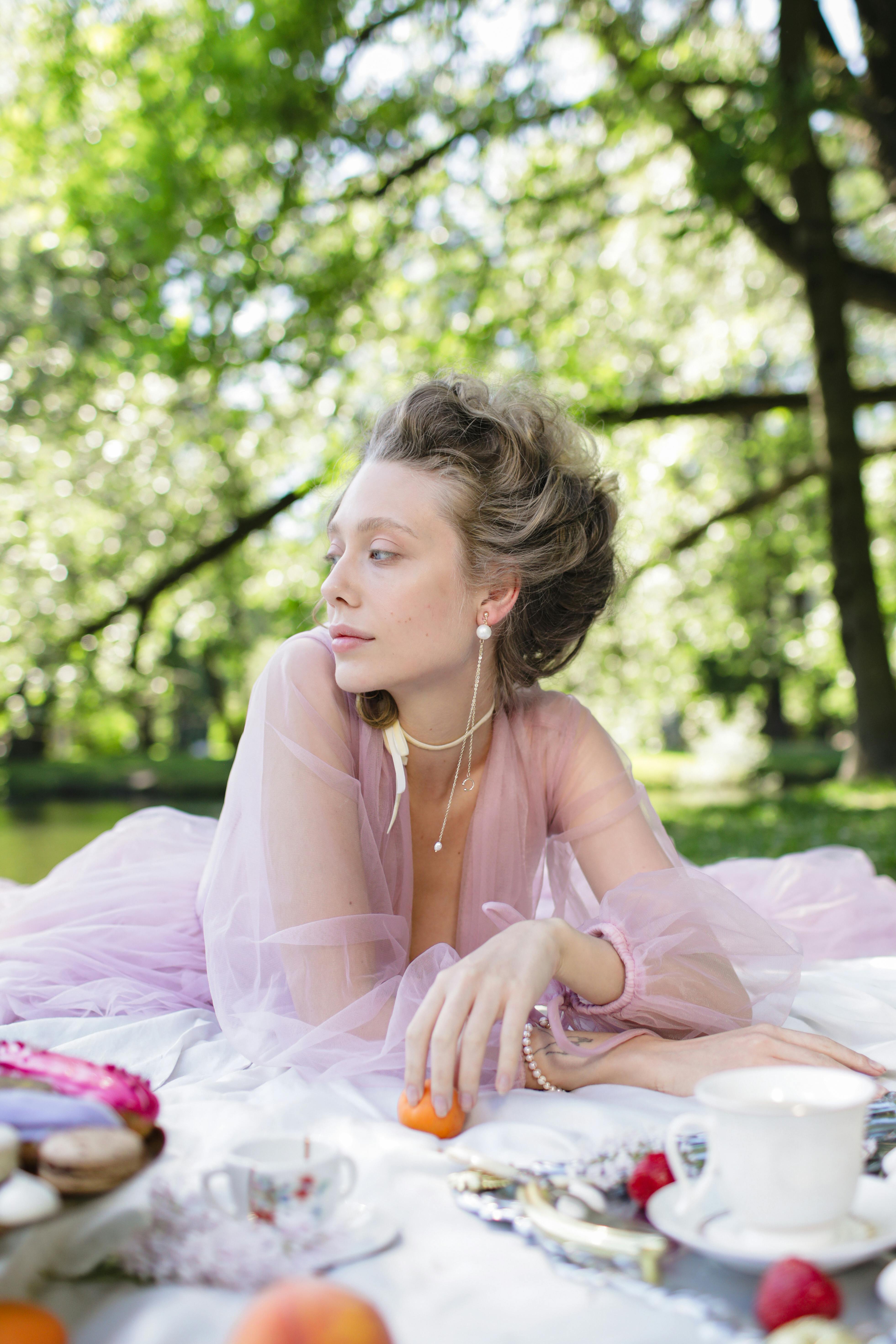 Which fruits make you look younger?