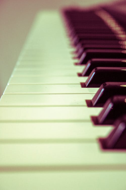 Foto stok gratis alat musik, musik, tuts piano