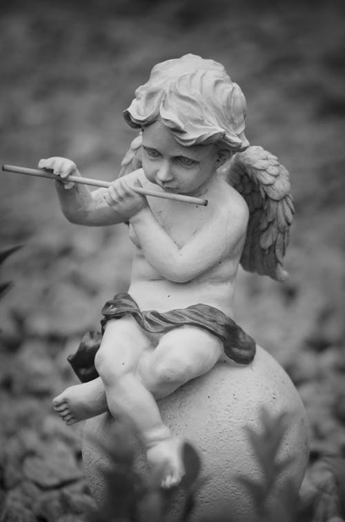 Free Grayscale Photo of an Angel Figurine  Stock Photo
