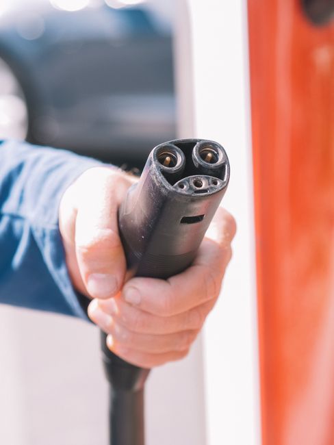 How Does the New Chevy Bolt’s Charging Time Compare with the Old One’s? We Tested Them to Find Out How Does the New Chevy Bolt’s Charging Time Compare with the Old One’s? We Tested Them to Find Out