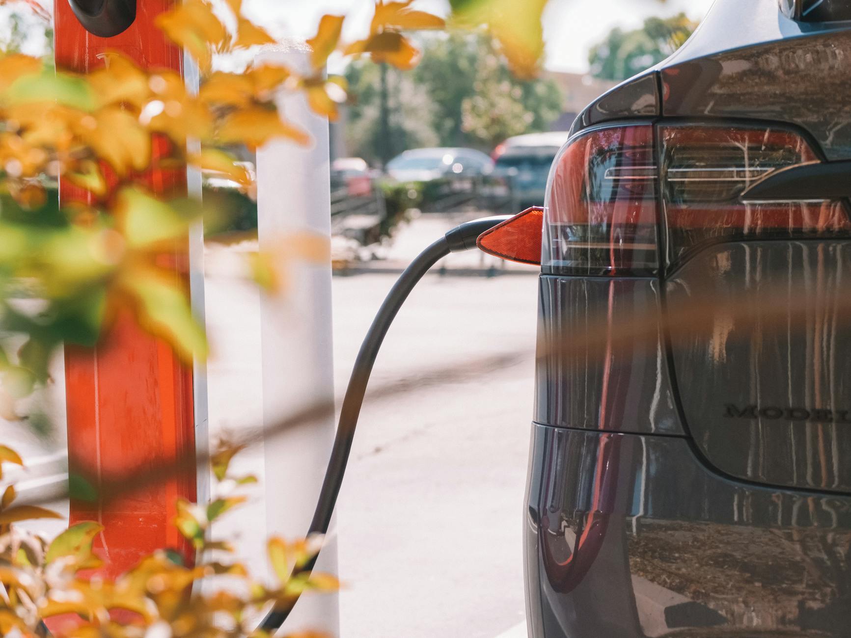 Charging of a Vehicle in a Chraging Station 