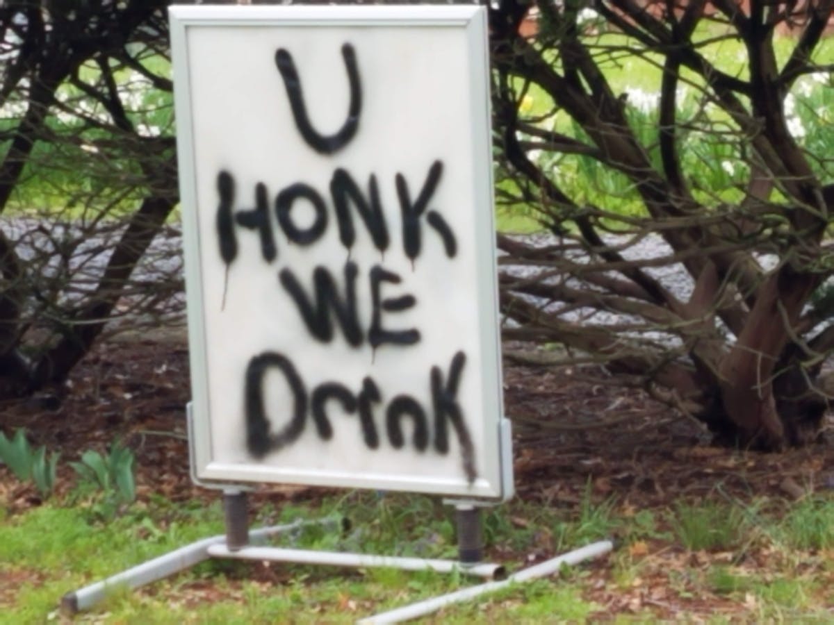 Battery storage containers used for grid-scale energy storage