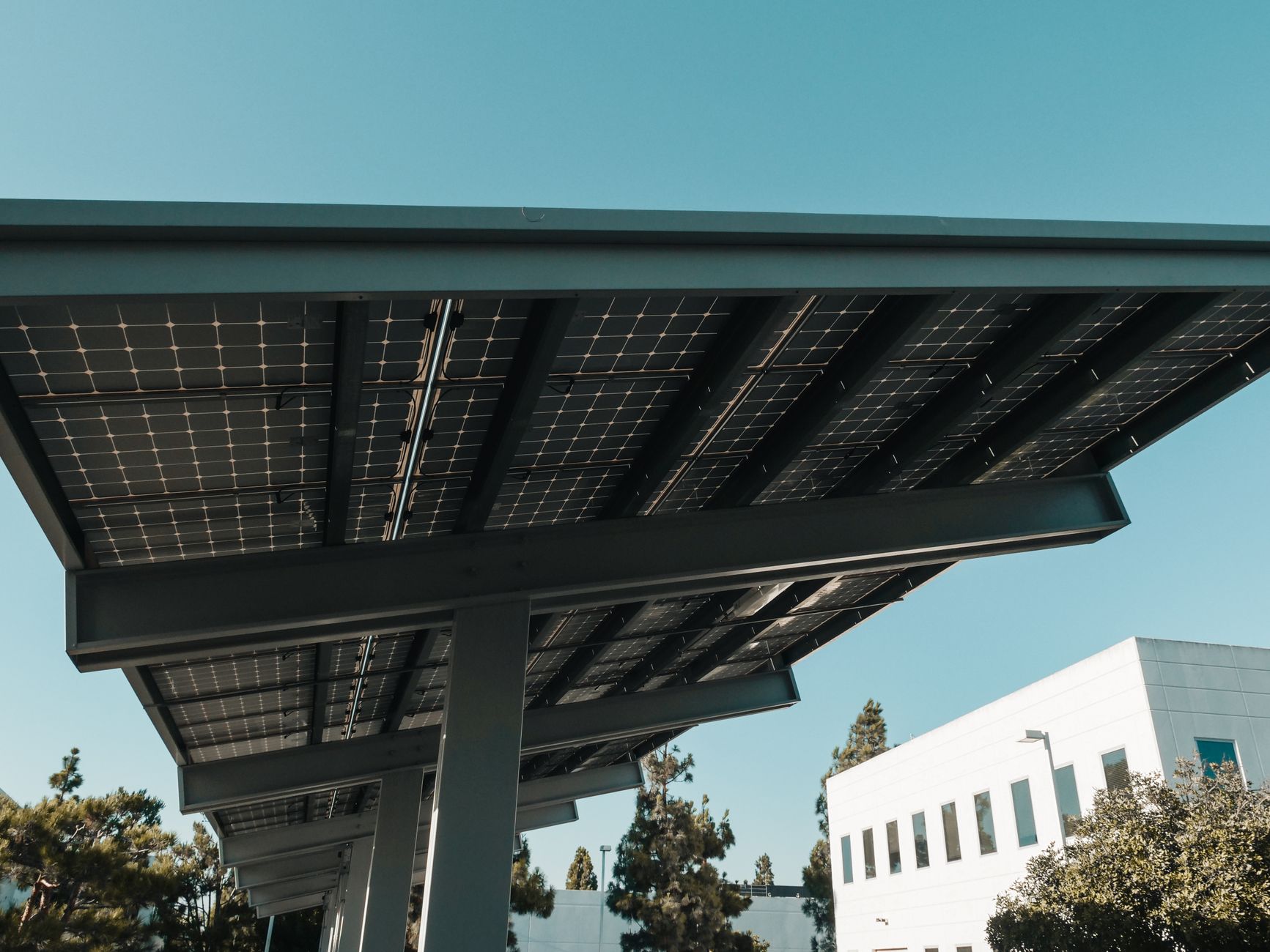 The Smart-Home Surge: How Los Angeles Real Estate is Embracing Technology The Smart-Home Surge: How Los Angeles Real Estate is Embracing Technology
