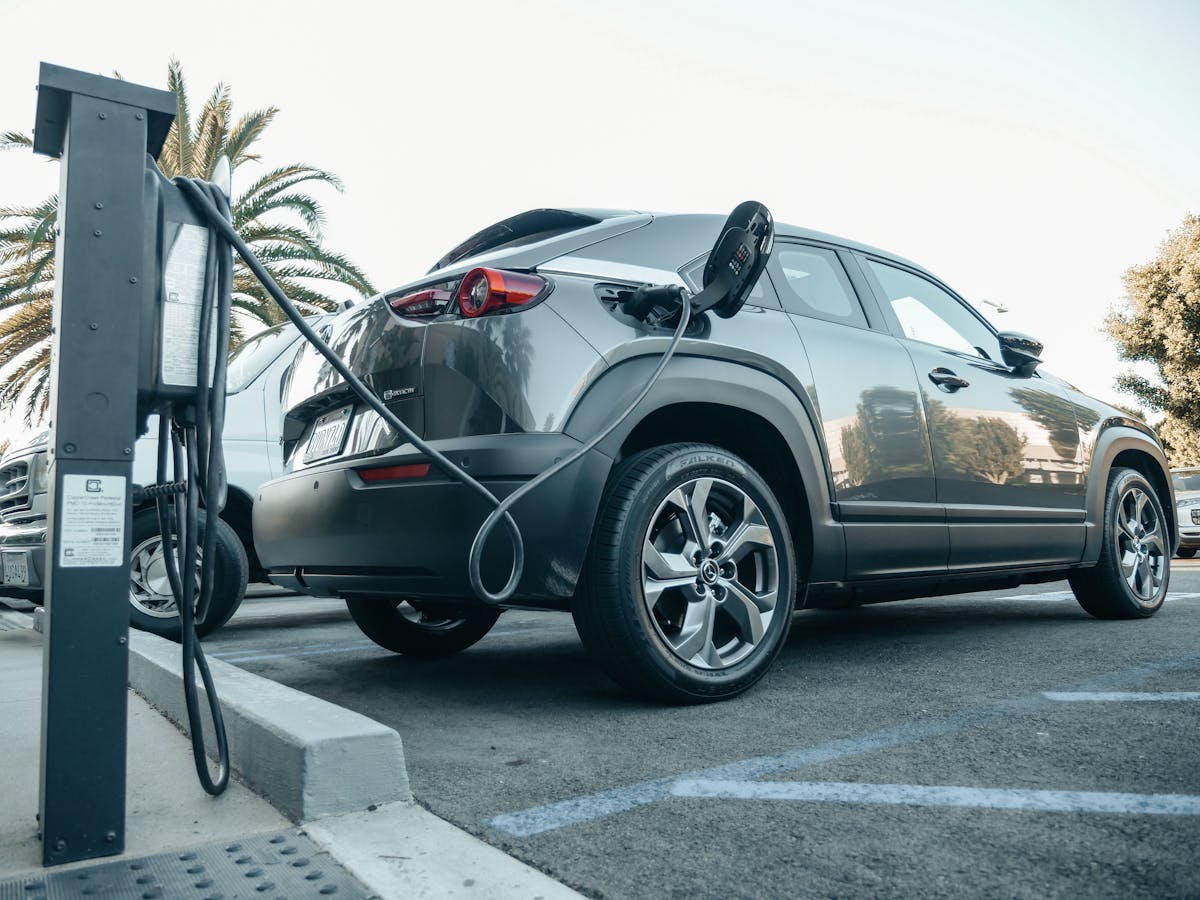 Eco-Friendly Car Washing: How Florida Car Washes Are Going Green