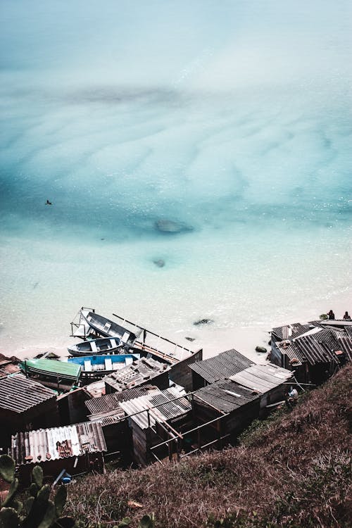 Gratis stockfoto met boten, daken, dronefoto