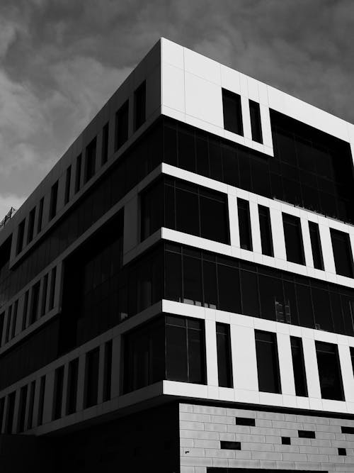 Fotos de stock gratuitas de blanco y negro, diseño arquitectónico, edificio