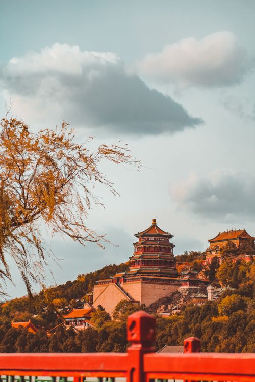 Free Captivating view of the Summer Palace pagoda in Beijing during fall, showcasing rich colors and cultural heritage. Stock Photo