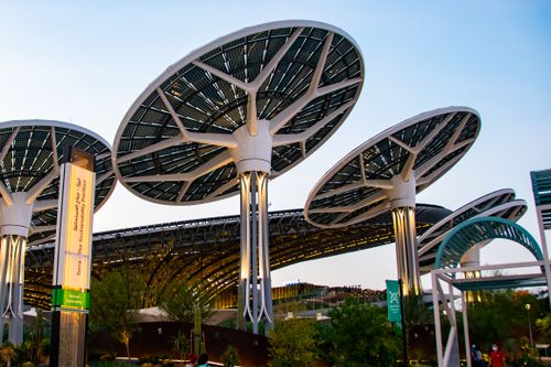 Free Modern solar panel structures in Dubai showcasing renewable energy innovation. Stock Photo