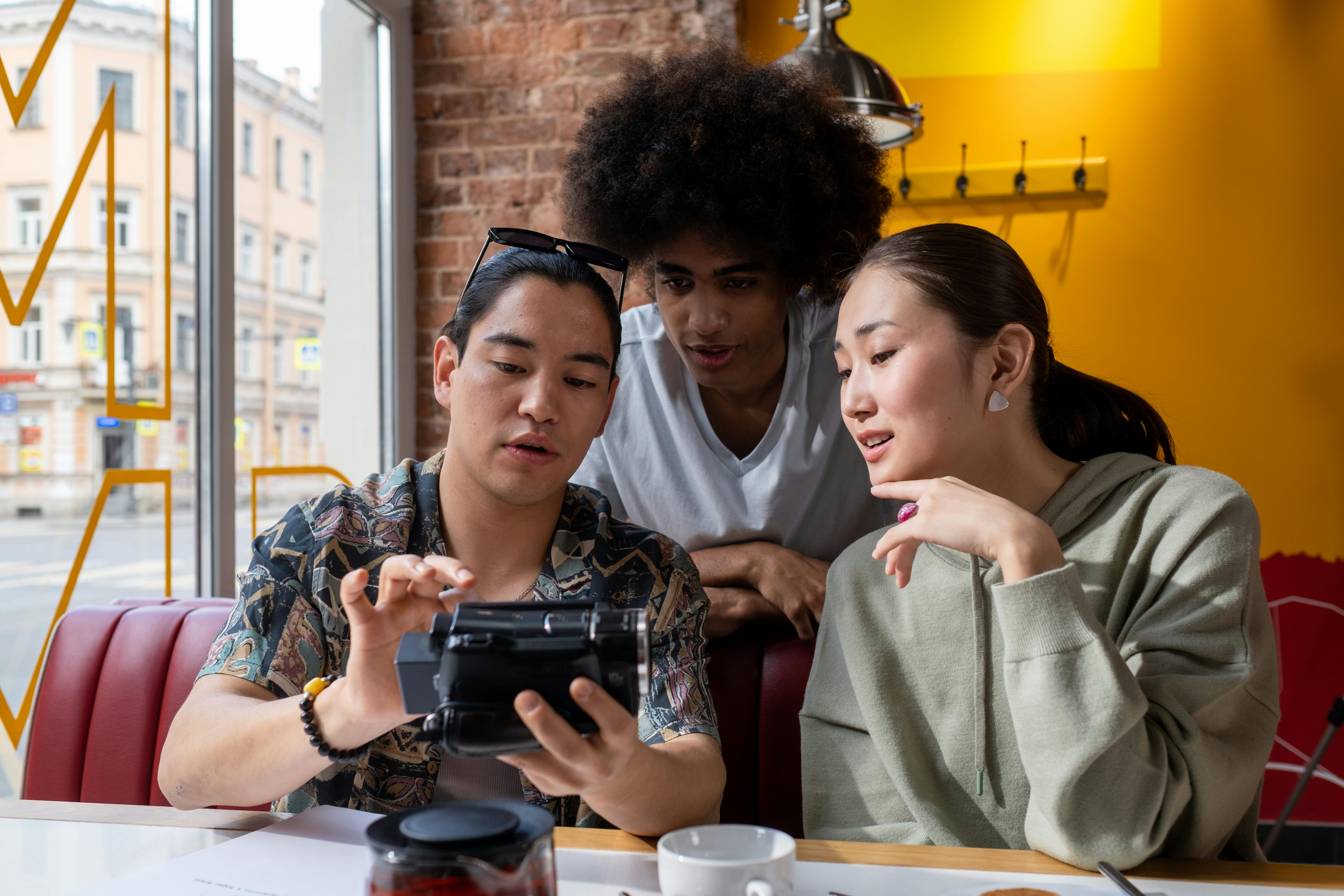 How to Build on Gen Z, Millennial Interest in Retirement Planning — Photo by Ron Lach on Pexels