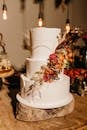 Decoration made of natural flowers for wedding cake