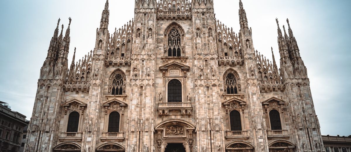 La plaza de la catedral de Milán