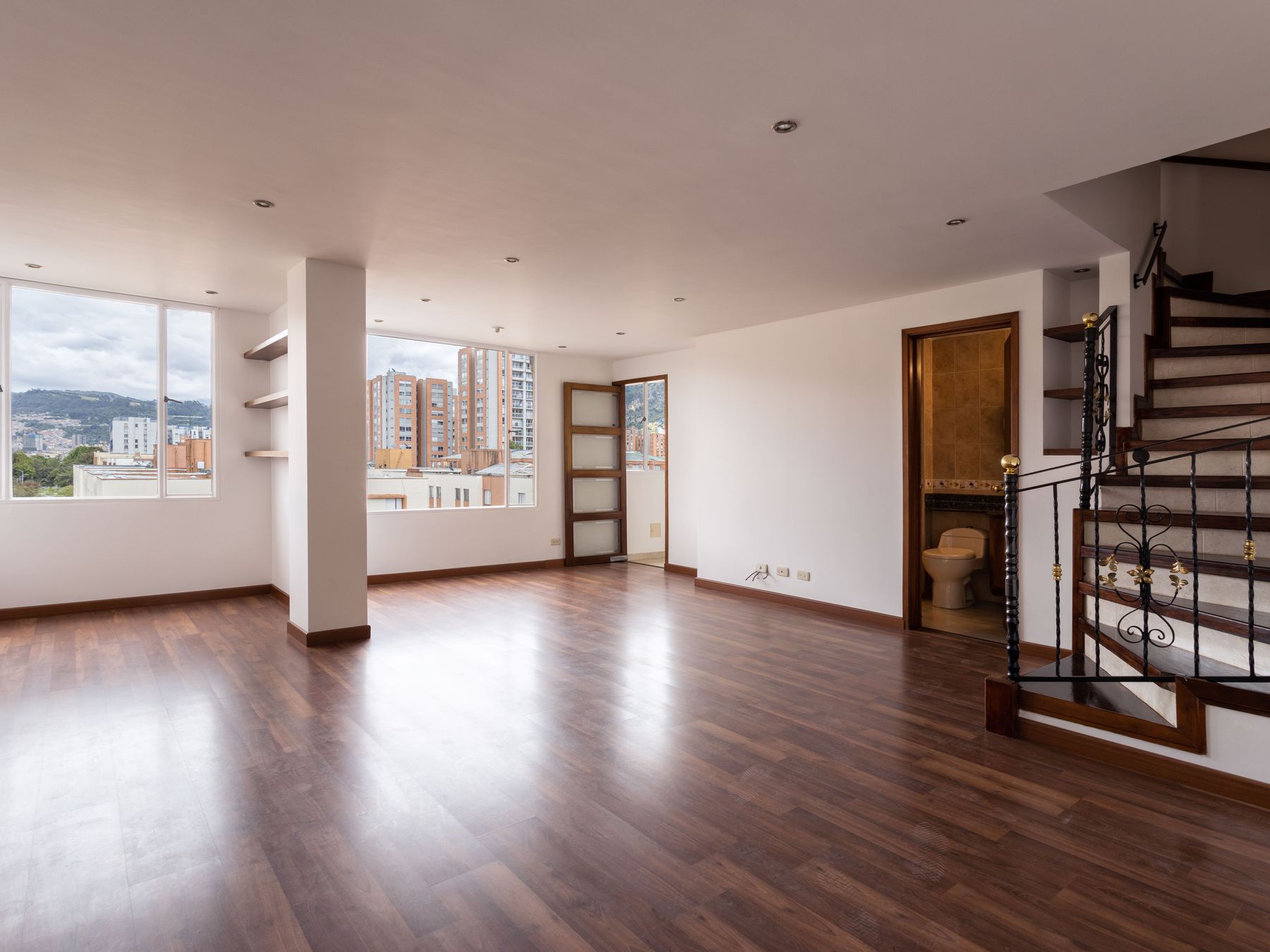 End of Tenancy Decorating in Harefield — a freshly painted, spotless finish