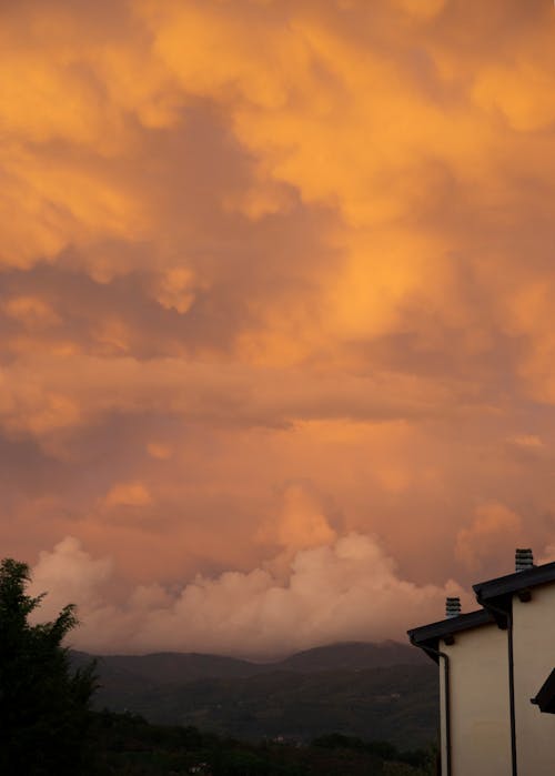 Immagine gratuita di bellissimo, cielo, colline