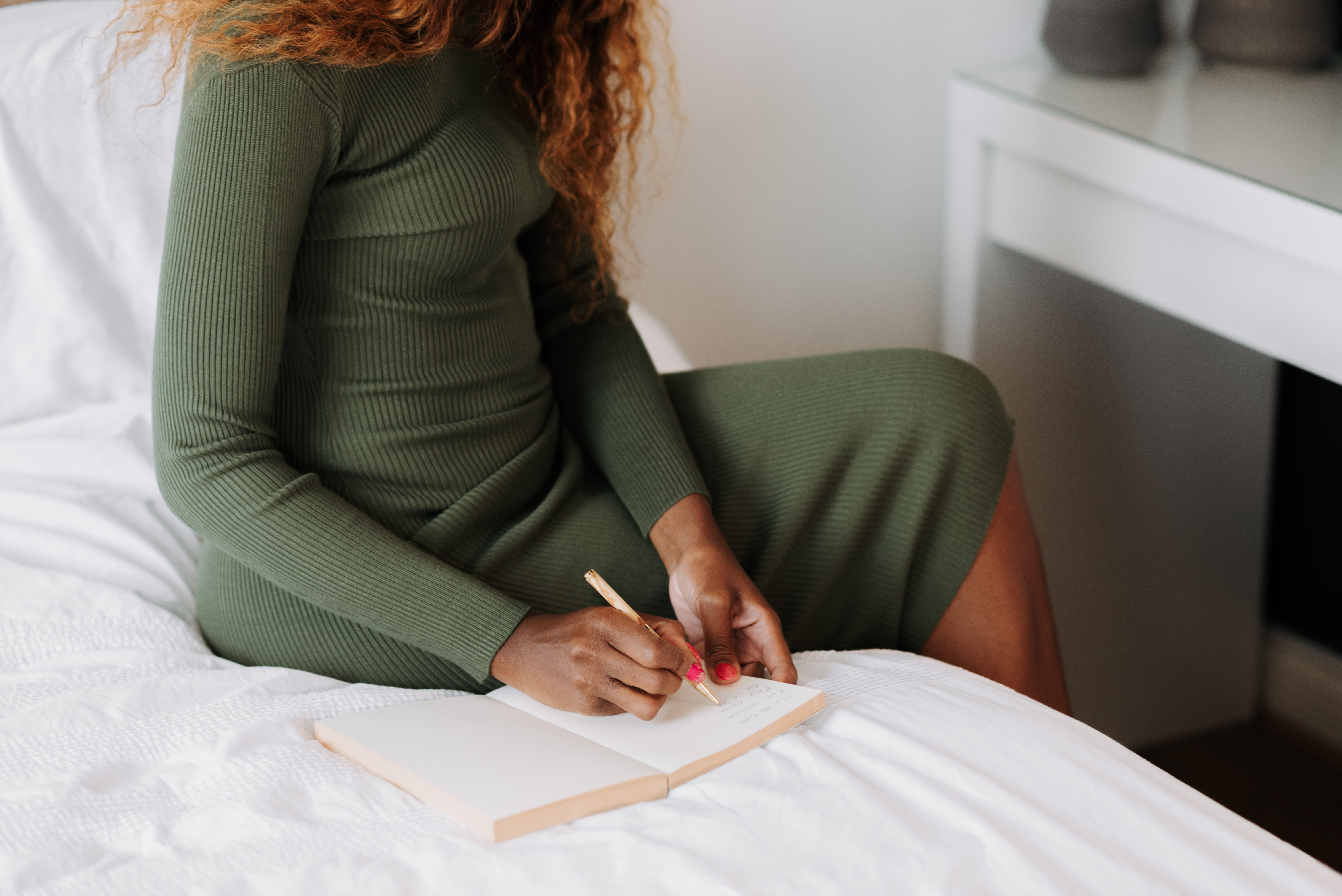 Cozy habits: a mindful snack you can start today
