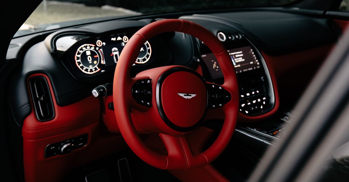 Fotos De Estudio Profesionales De Automóviles