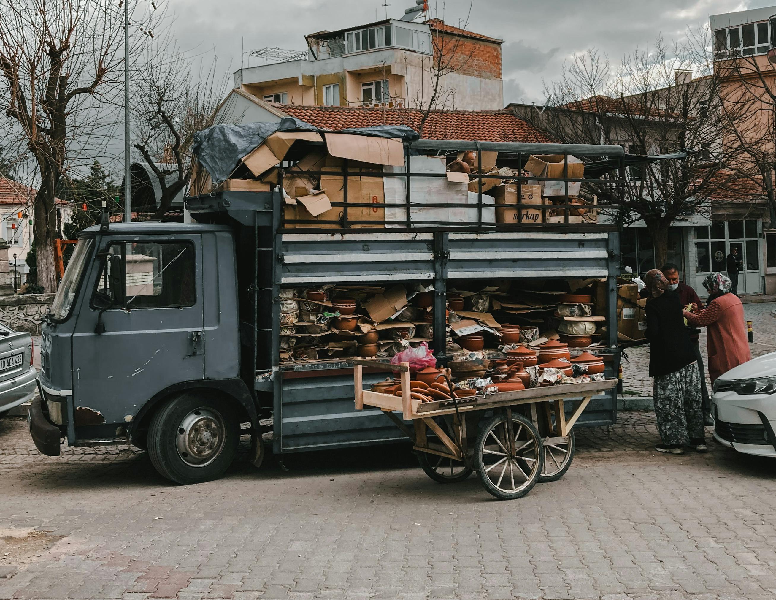Women Selling on Street · Free Stock Photo