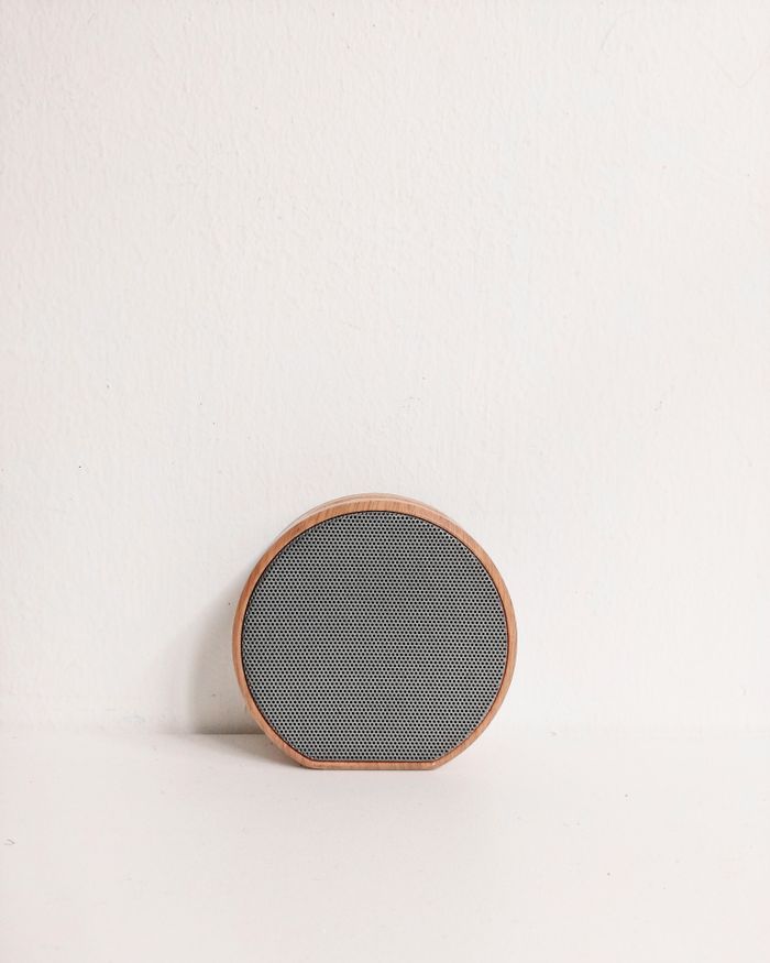 Wireless speaker by Kaye RD on Pexels
