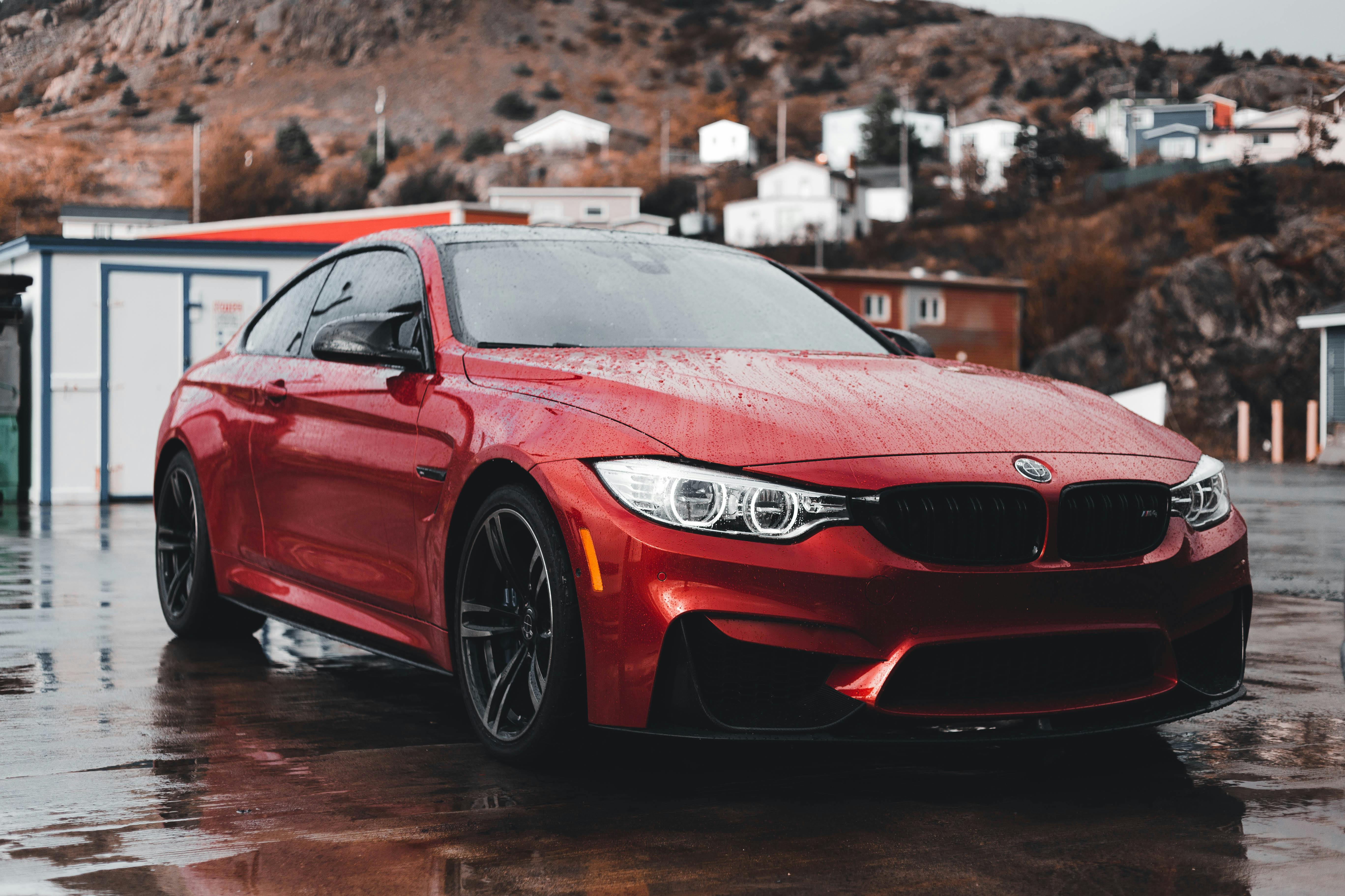 Best Online Car-Buying Sites Of 2026 — Photo by Erik Mclean on Pexels
