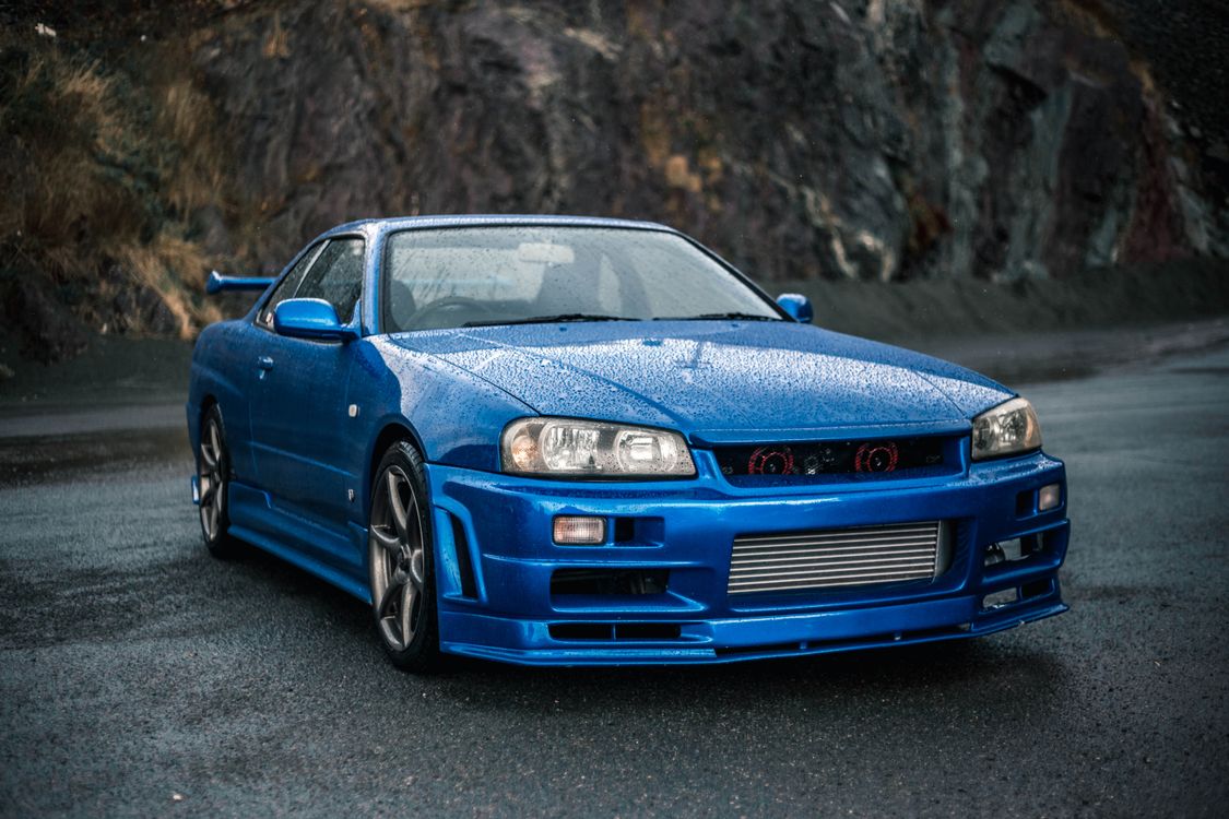 Blue Rectangular Car Close Up Photo of Blue Car · Free Stock Photo