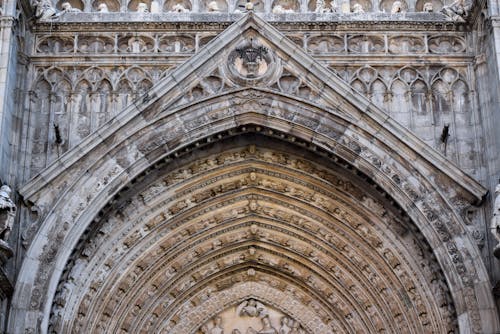 Immagine gratuita di architettura gotica, cattedrale, chiesa