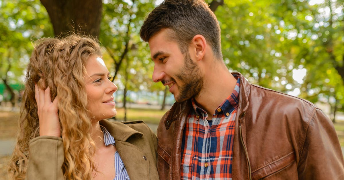 Comment draguer discretement un garcon ?