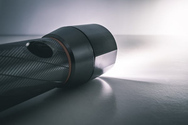 Kompakt LED cep feneri