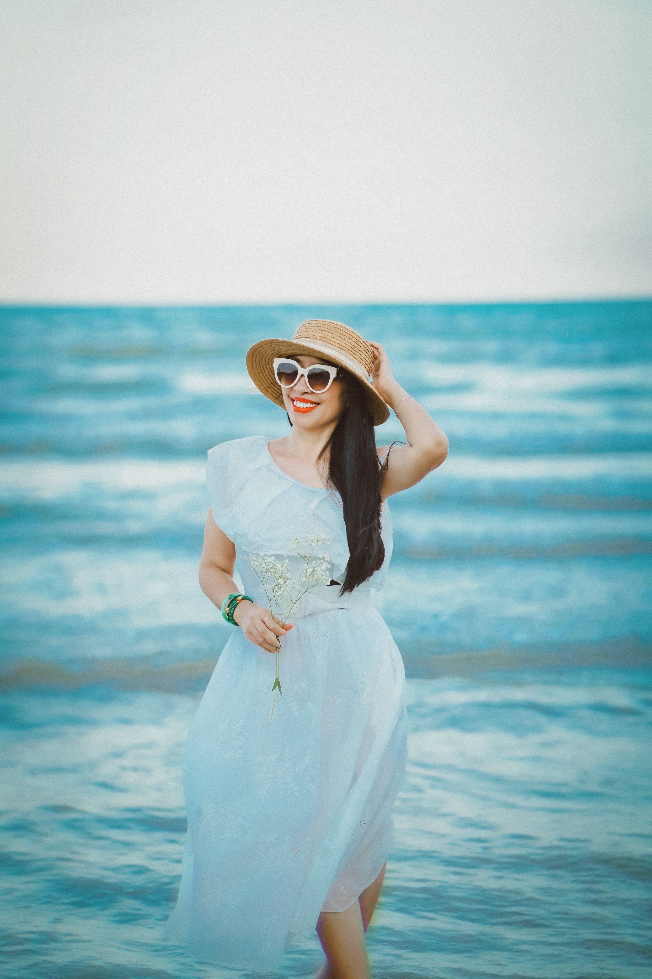 beach dress pants Sleeveless Lace Boho Mini Dress – White V-Neck Summer Dress in White | Women's Boho Fashion | XL main image 1