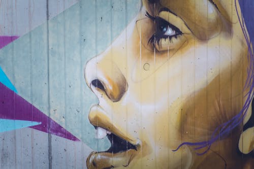 Free Graffiti of a Woman's Face  Stock Photo