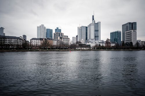 Kostenloses Stock Foto zu architektur, gebäude, meer