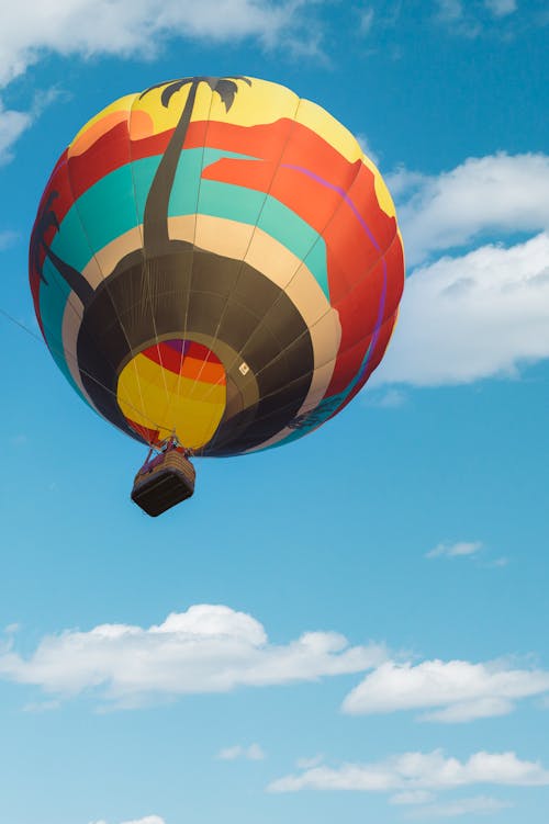 Free Hot Air Balloon flying in the Sky  Stock Photo