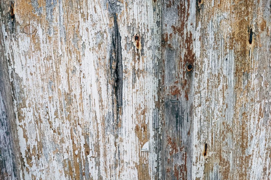 What is Grey Wood Chalk Paint and How Does it Work?