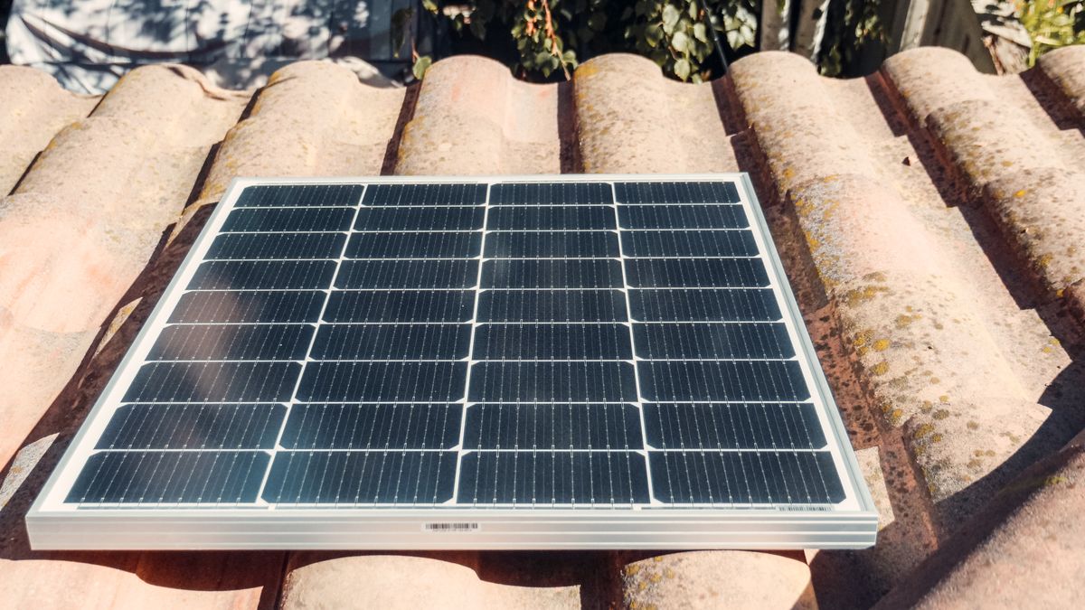 Installer des panneaux solaires à domicile : guide pratique 2026 - illustration