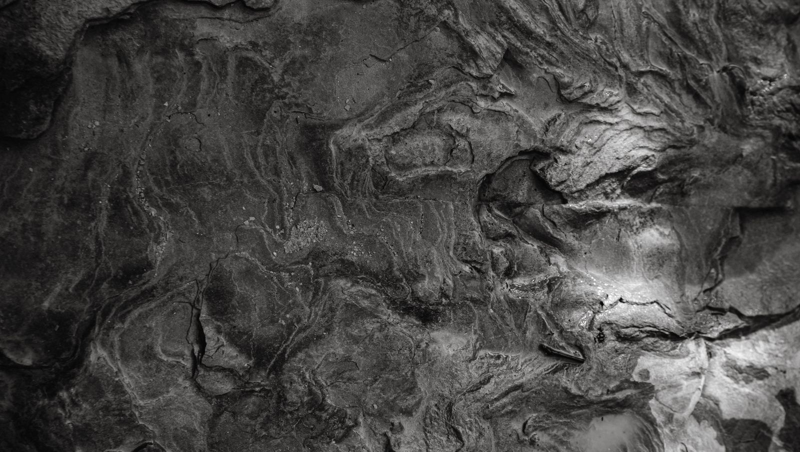 Monochrome Rough Stone 4K wallpaper