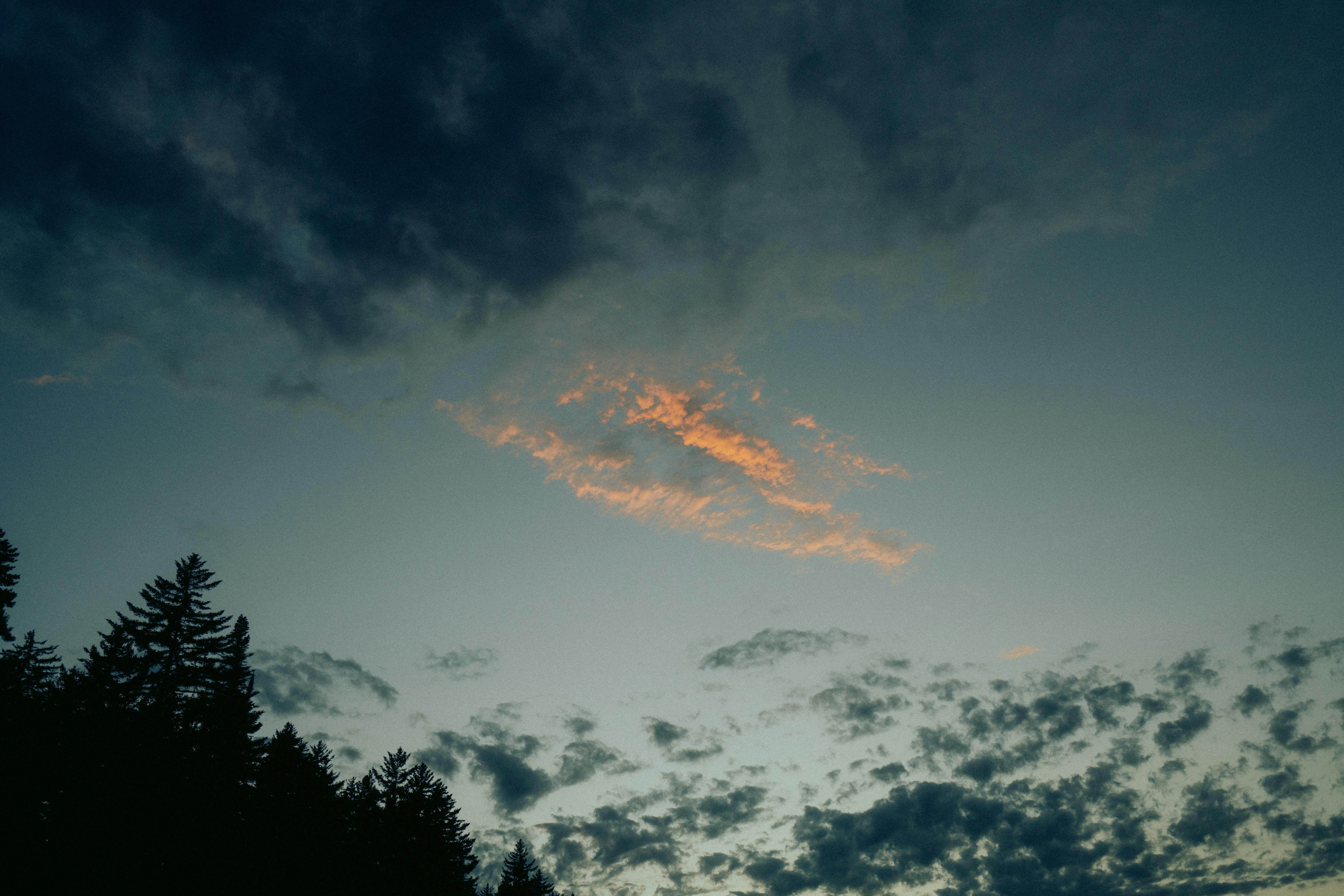 Sky in Evening · Free Stock Photo, image size:8192x5461