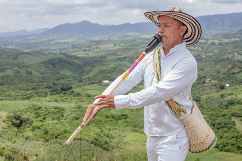 Ücretsiz adam, arazi, gelenek içeren Ücretsiz stok fotoğraf Stok Fotoğraflar