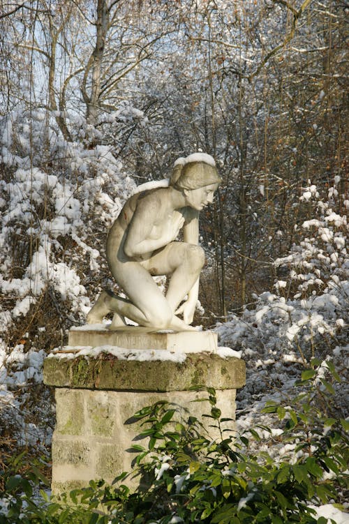 Monument of a Woman Kneeling