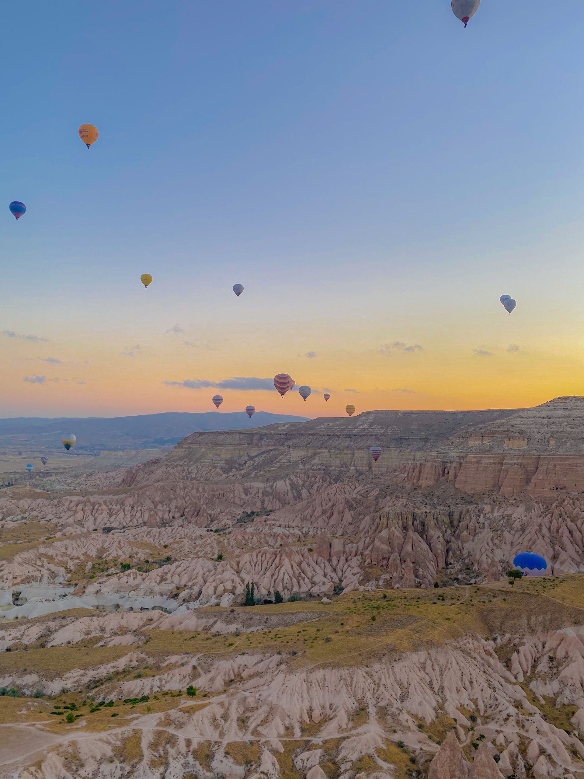 Globos al amanecer en Capadocia