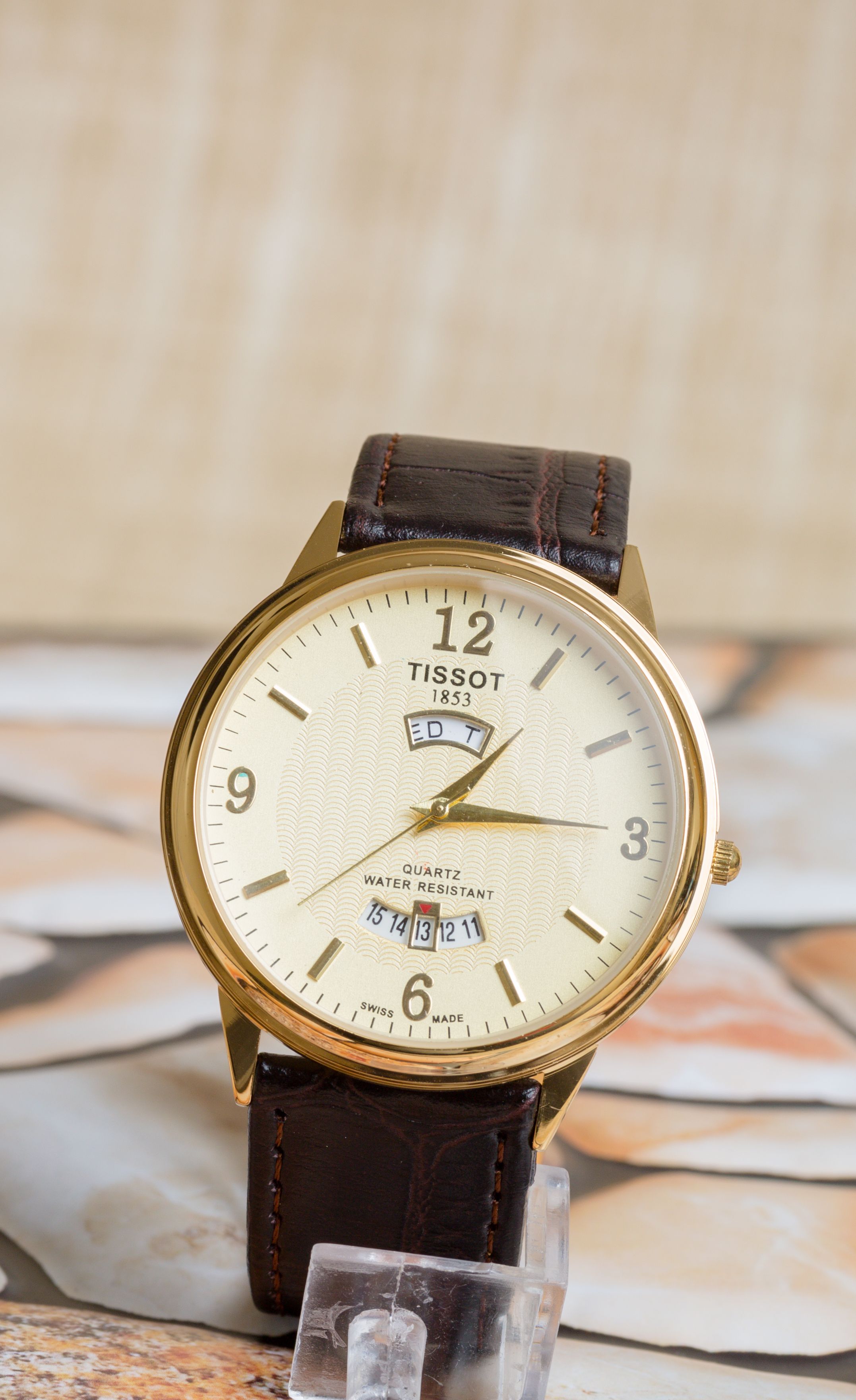 Giá đồng hồ Tissot: Bí quyết chọn lựa sản phẩm hoàn hảo 18 Giá đồng hồ Tissot Bí quyết chọn lựa sản phẩm hoàn hảo