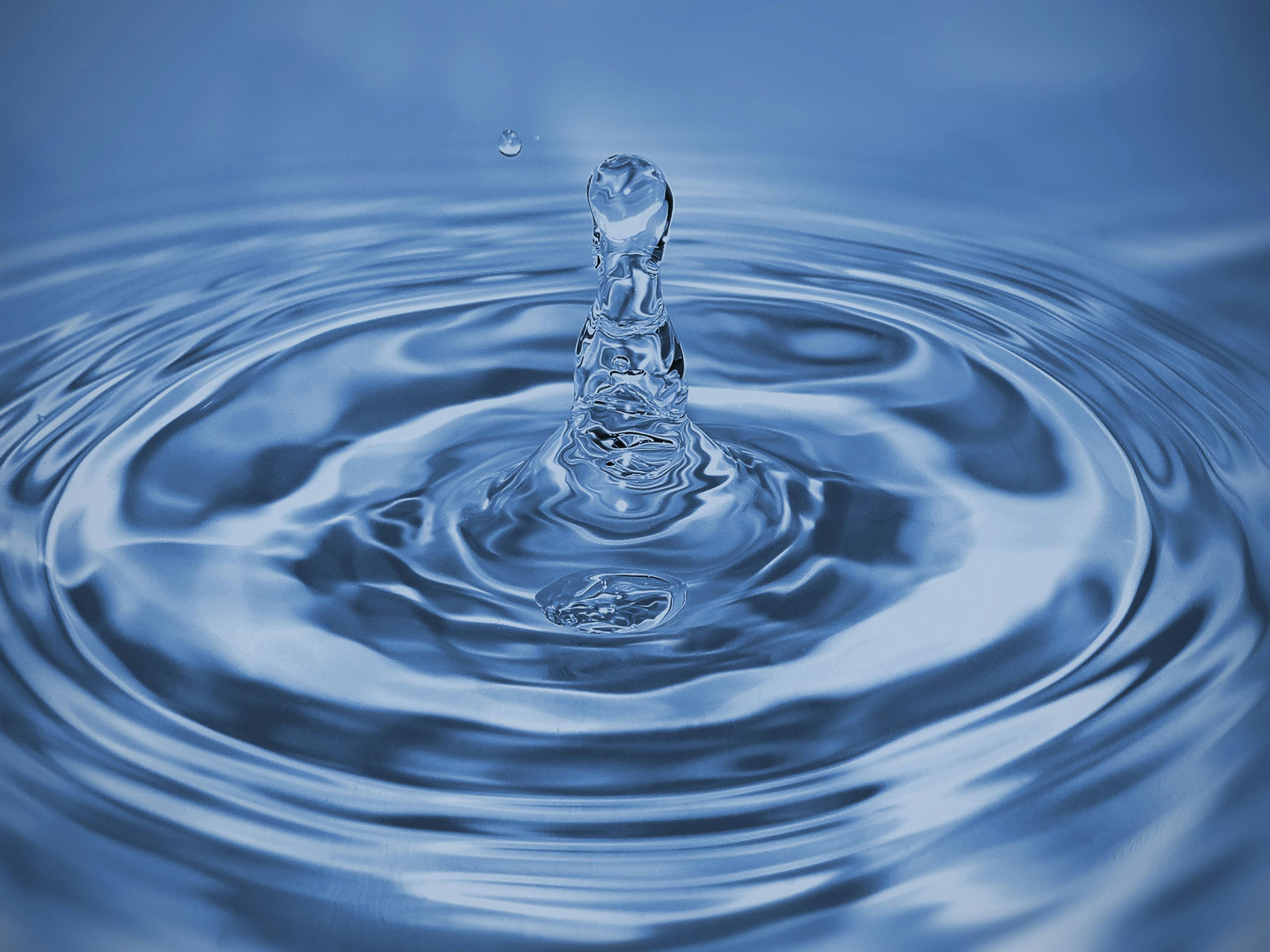 Close up Photo  of Water  Drop   Free Stock Photo 