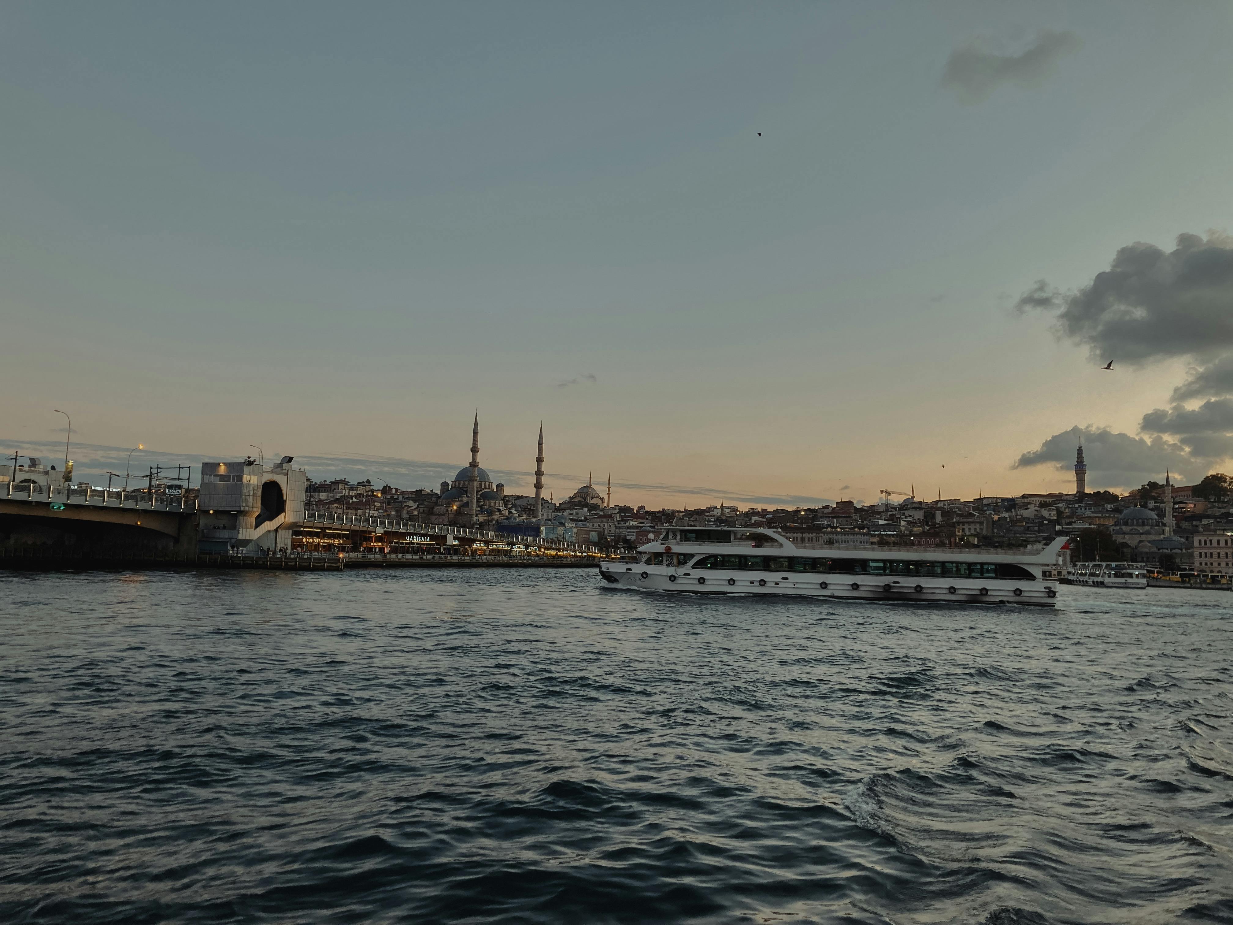 Fashion wholesale warehouse