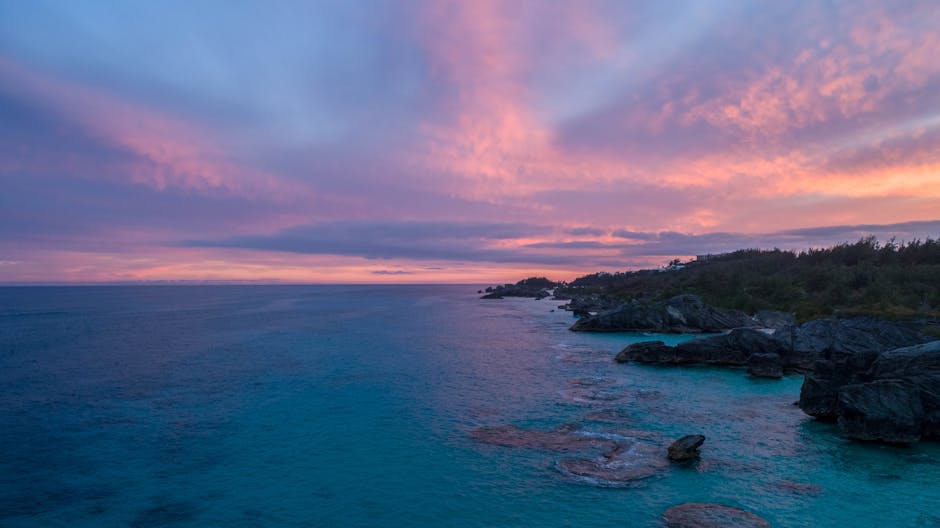 Mistérios do Triângulo das Bermudas: Desvendando os Segredos do Mar